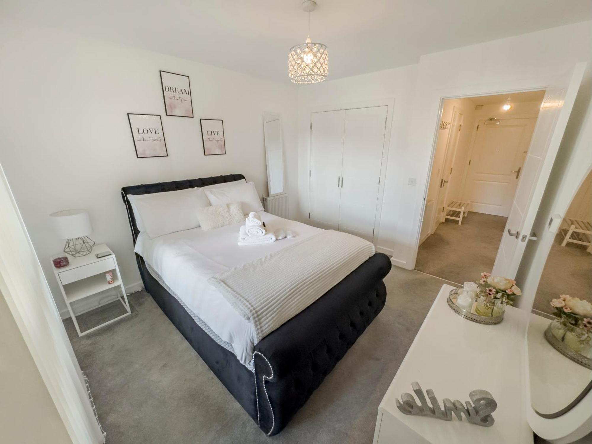 Greenwich Apartment With A River View & Balcony Near The 02 Arena & North Greenwich With Free Wifi & Fast Links Into Central Лондон Екстер'єр фото
